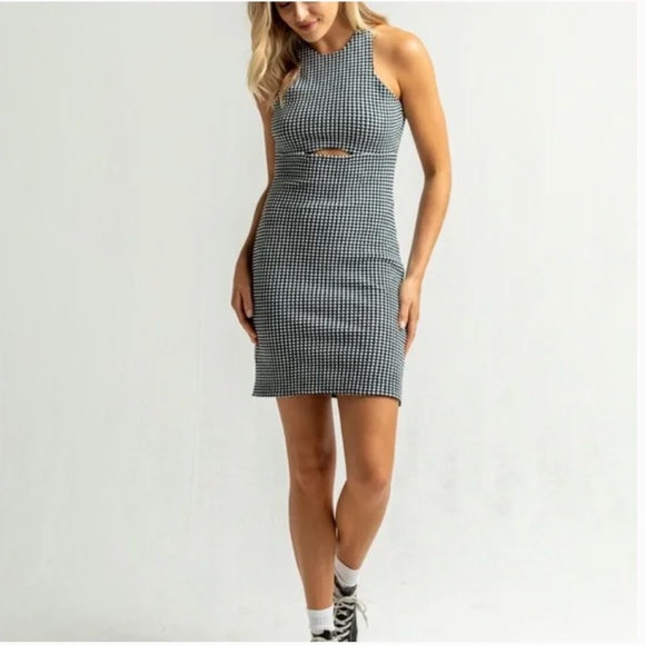 Volcom Coco Black and White Check Textured Knit Dress Size M Reg. $62 - Picture 9 of 13